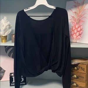 Backless long sleeve